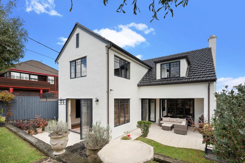 71A Long Drive, St Heliers, Auckland - Carousel 1