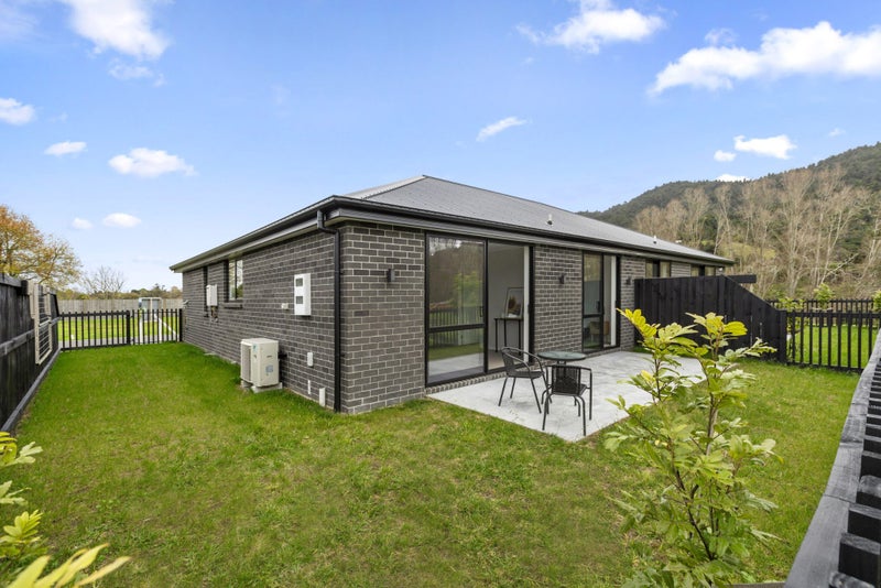 10 Houpara Place, NGARUAWAHIA - Carousel 1