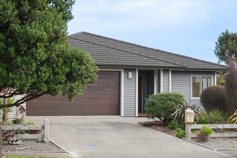 58 Kotuku Drive, Paraparaumu Beach, Paraparaumu - Carousel 1