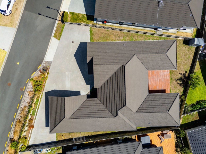 13 Rose Berry Crescent, Flagstaff, Hamilton - Carousel 3