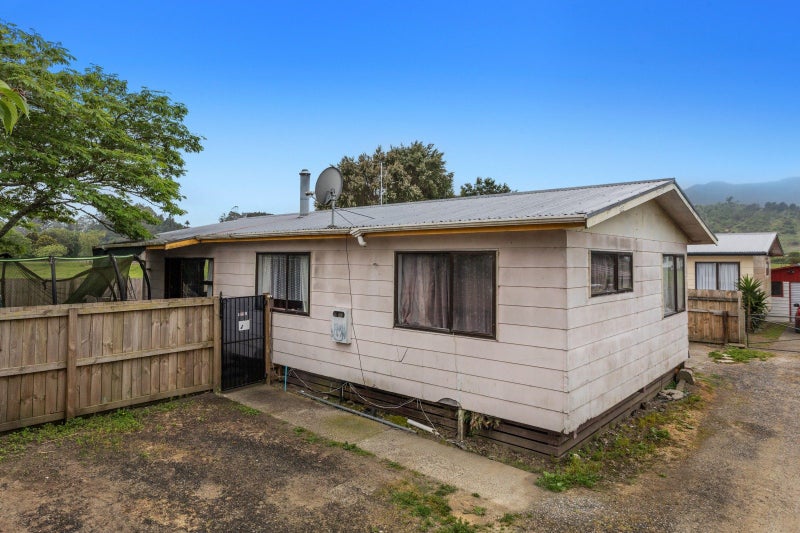 8A Hughes Place, Taneatua - Carousel 2