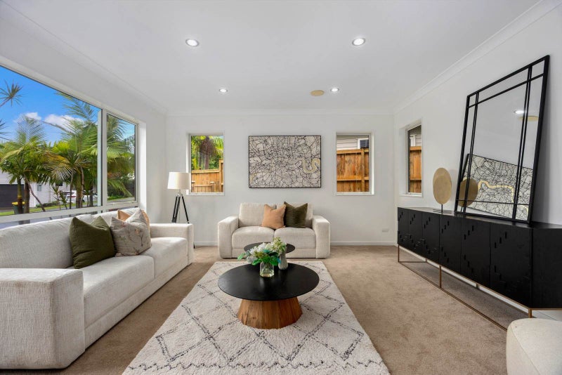 60 Huntington Park Drive, Greenhithe, Auckland - Carousel 2