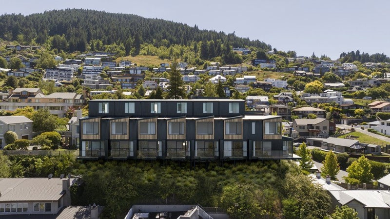 7 Salmond Place, Queenstown, Queenstown - Carousel 1