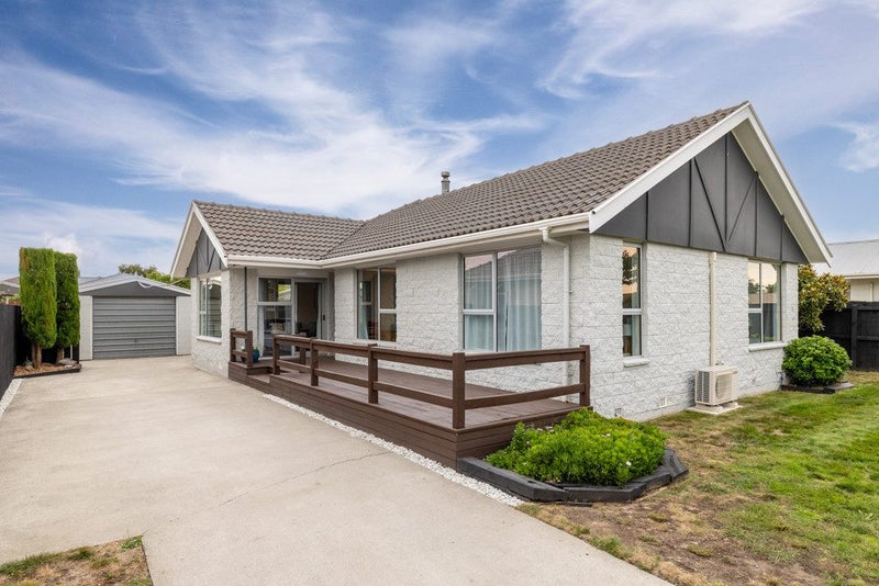 7 Inverell Place, North New Brighton, Christchurch - Carousel 1