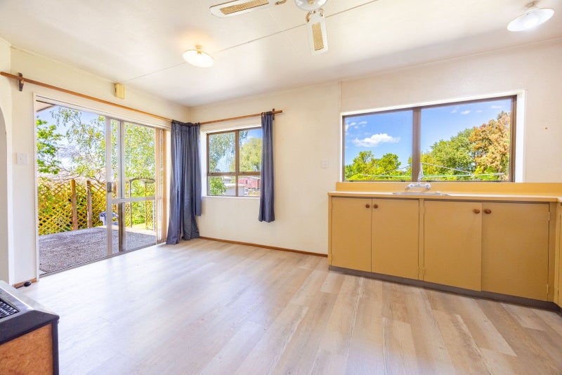 3/5 Hinemoa Terrace, Waipukurau, Waipukurau - Carousel 2