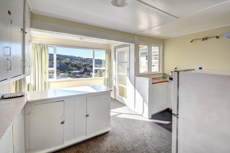 23 Bath Street, Brighton, Dunedin - Carousel 2