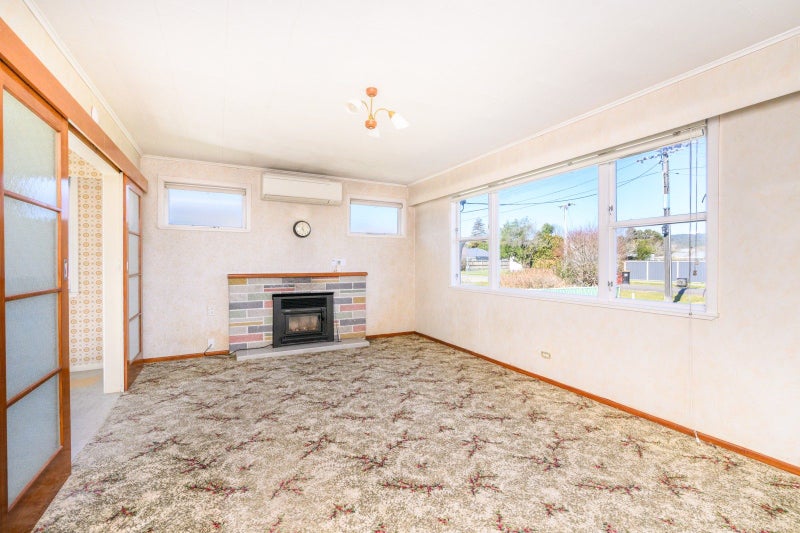 76 Worcester Street, Ashhurst, Ashhurst - Carousel 2