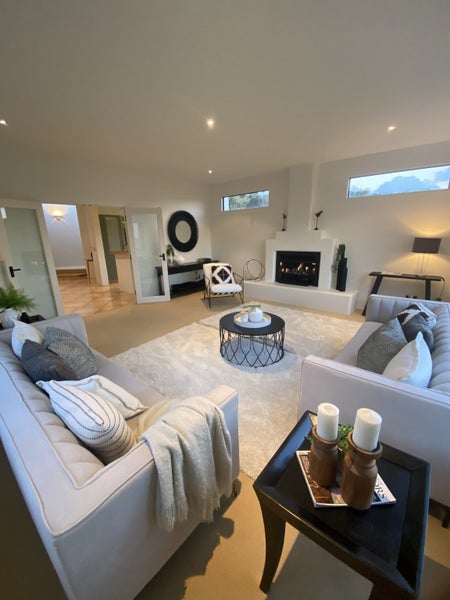 25 Jordan Street, Island Bay, Wellington - Carousel 1