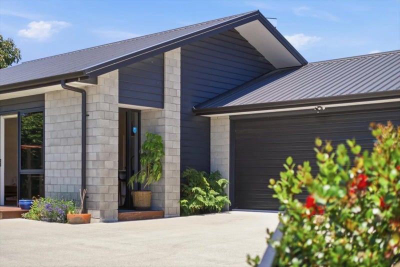 60B Tynan Street, Te Puke, Te Puke - Carousel 1