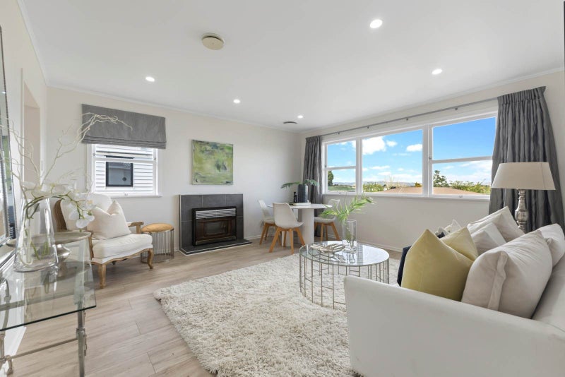 12 McQuarrie Avenue, Wattle Downs, Auckland - Carousel 2