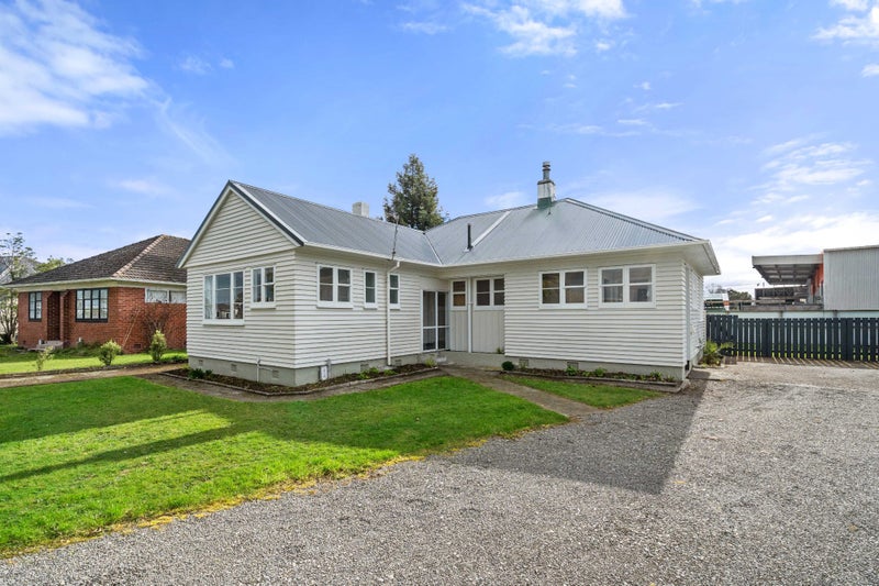 10 Mcgregor Crescent, Masterton - Carousel 1