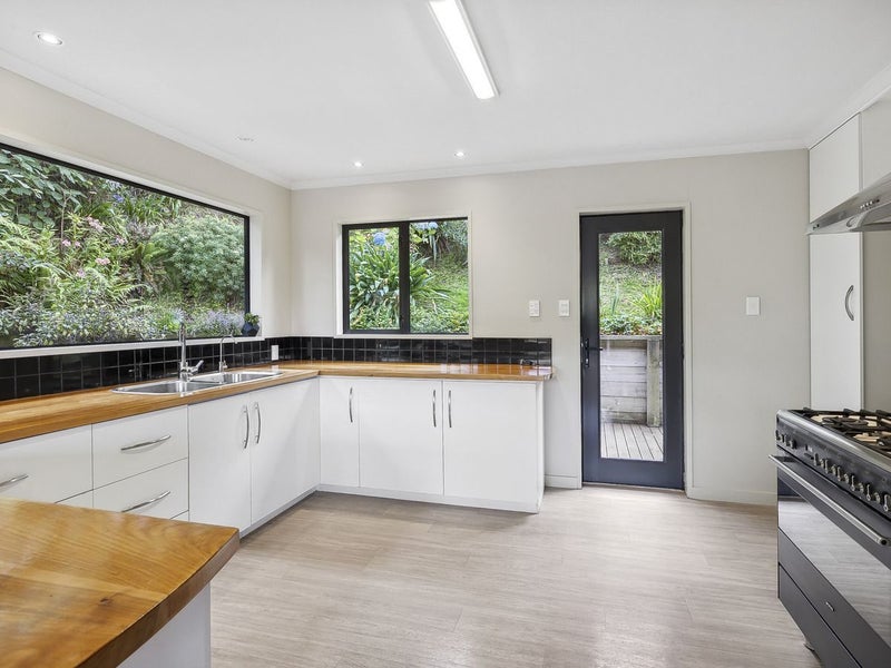 40 Fairview Terrace, Sawyers Bay, Port Chalmers - Carousel 2