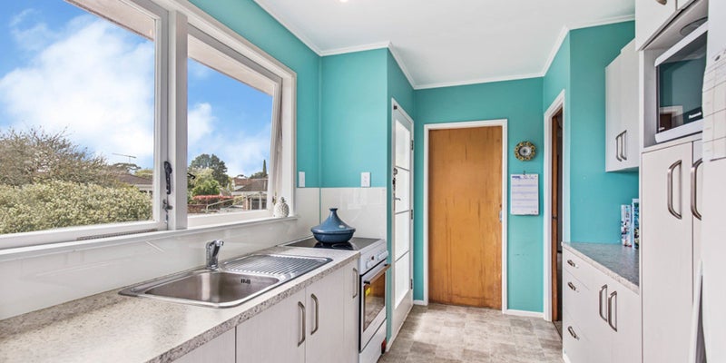 2 Raphoe Place, Ellerslie, Auckland - Carousel 2