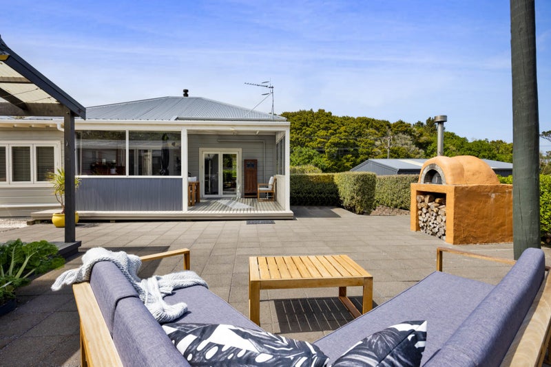 59 Gladstone Street, Hawera - Carousel 1