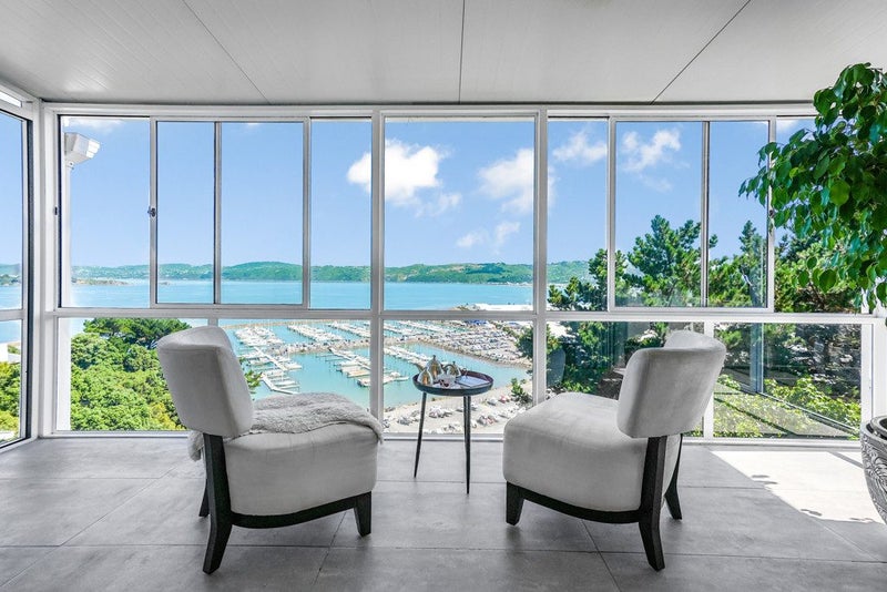 19 Nikau Road, Point Howard, Lower Hutt - Carousel 2