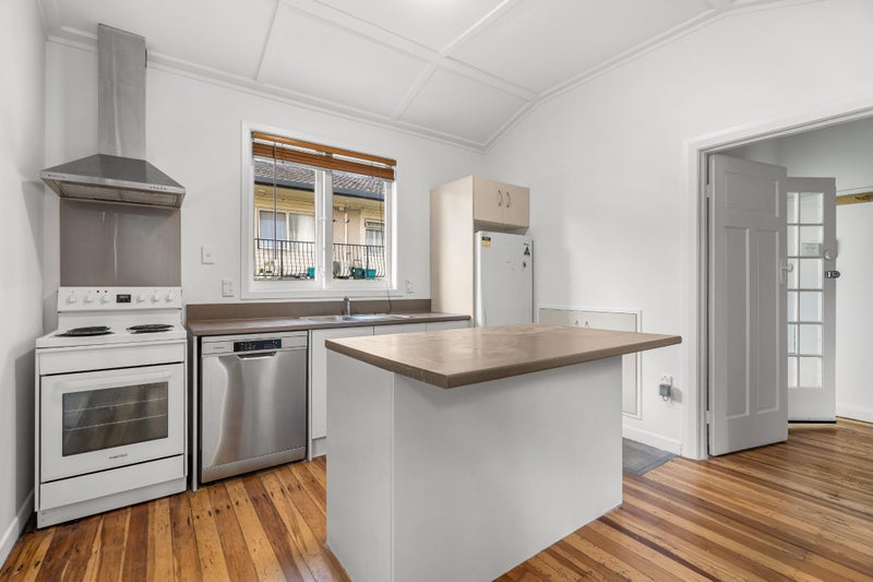 11 Fow Street, Hamilton Central, Hamilton - Carousel 1