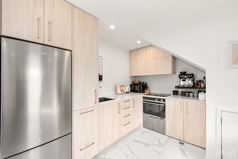 2A Avon Street, Waterloo, Lower Hutt - Carousel 2