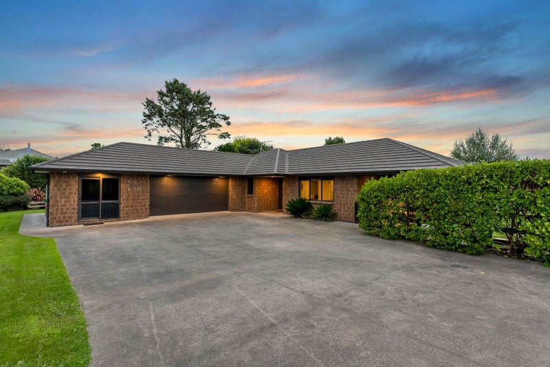 4 Armstrong Way, Waiuku, Waiuku - Carousel 2