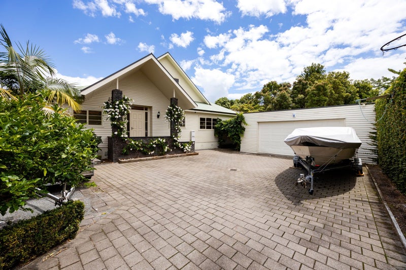 11A Wellington Street, Hamilton East, Hamilton - Carousel 27