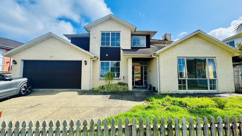 8 Kilkelly Avenue, Pinehill, Auckland - Carousel 1