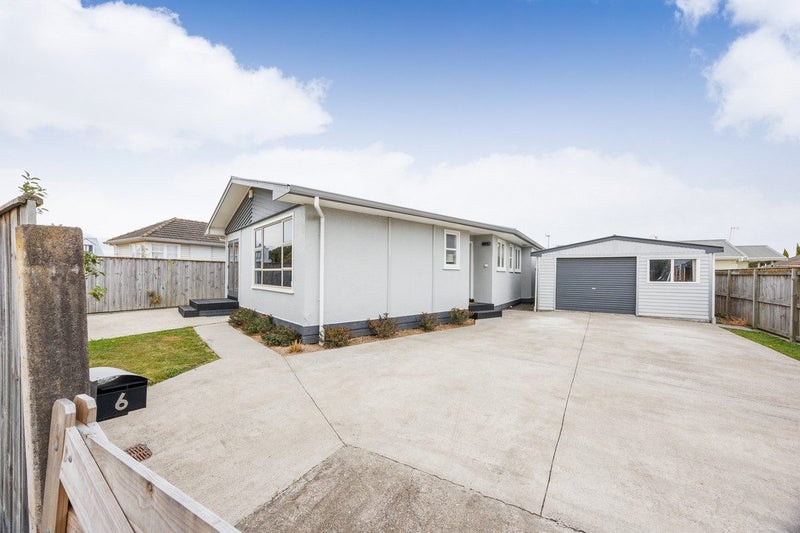 6 Esk Street, Roslyn, Palmerston North - Carousel 2