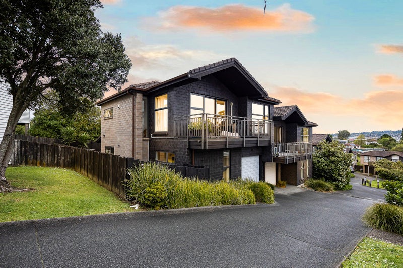 15A Ruawai Road, Mount Wellington, Auckland - Carousel 1