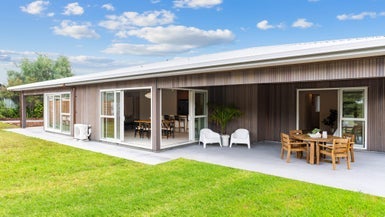 57 Seabreeze Road, Mangawhai Heads, Mangawhai - Carousel 1