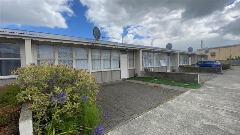 2/122 Tweed Street, West Invercargill, Invercargill - Carousel 1