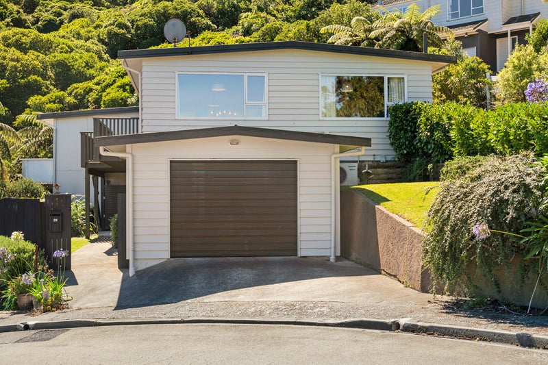 28 Govind Gr, Ngaio, Wellington - Carousel 1