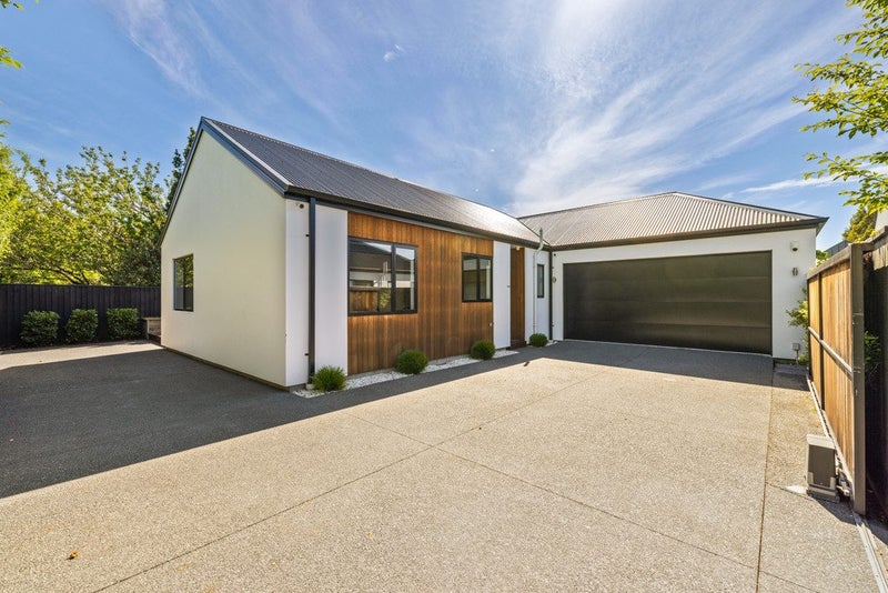 255B Edgeware Road, Edgeware, Christchurch - Carousel 1