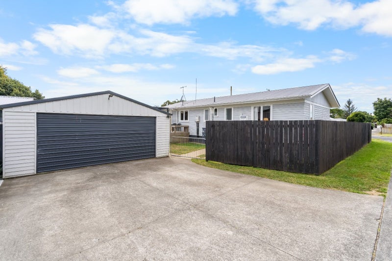 47 Southey Street, Leamington, Cambridge - Carousel 1
