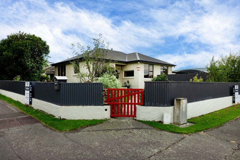 196 Chelmsford Street, Windsor, Invercargill - Carousel 1