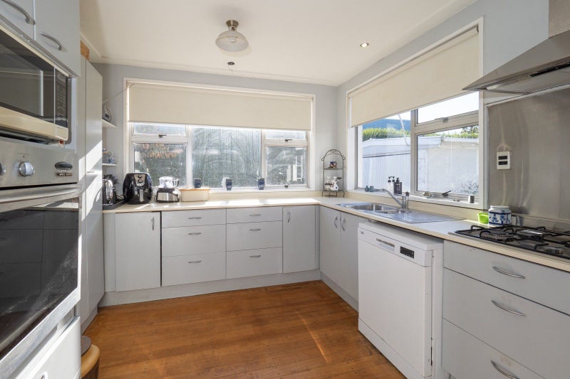 18 Middle Road, Allenton, Ashburton - Carousel 2