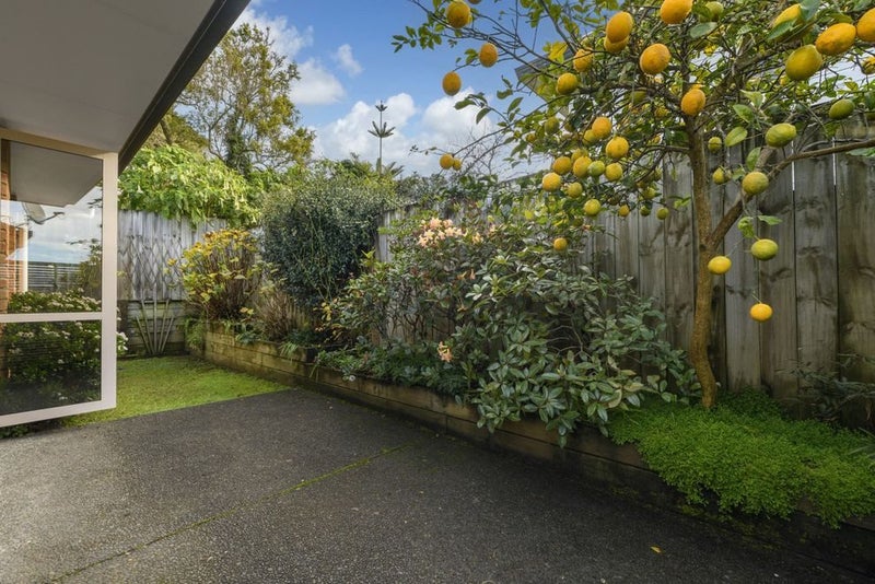 4/17 Simmonds Grove, Greerton, Tauranga - Carousel 1