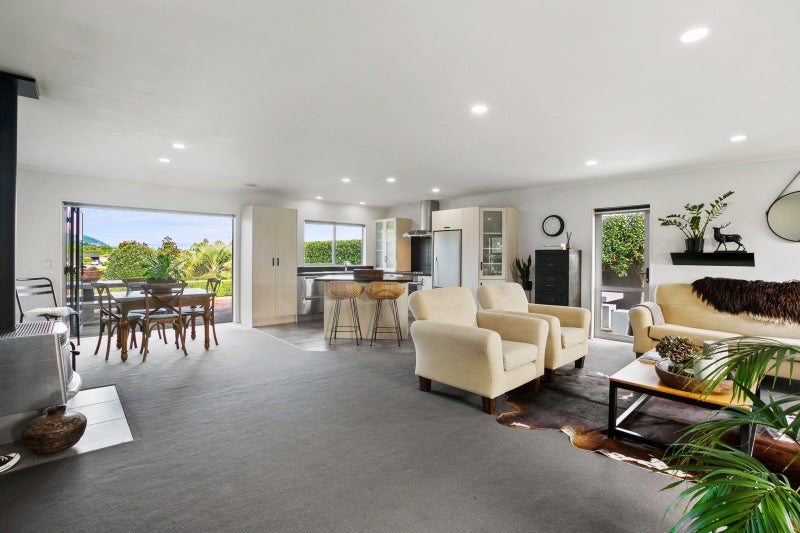 142 Wairau Road, Oakura, New Plymouth, Taranaki - Carousel 2