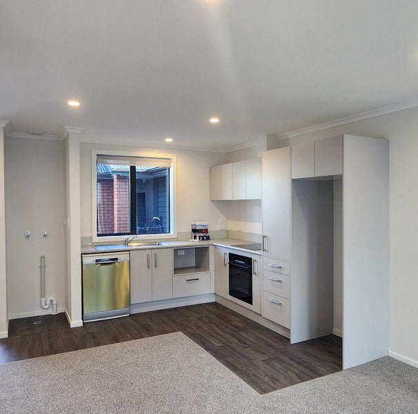 2/165 Knighton Road, Hillcrest, Hamilton, Waikato - Carousel 2
