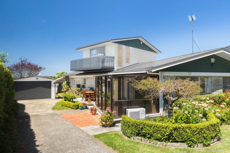 246 Queen Street, Pukekohe, Pukekohe - Carousel 1