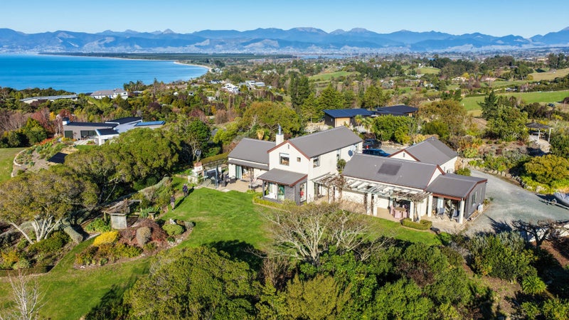 39 Pippin Lane, Ruby Bay, Māpua - Carousel 1