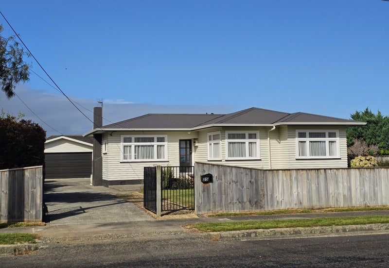 25 Carlisle Street, Levin, Levin - Carousel 1