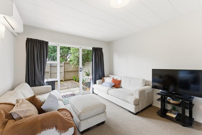 4/68 Ferndale Road, Mount Wellington, Auckland City, Auckland - Carousel 2