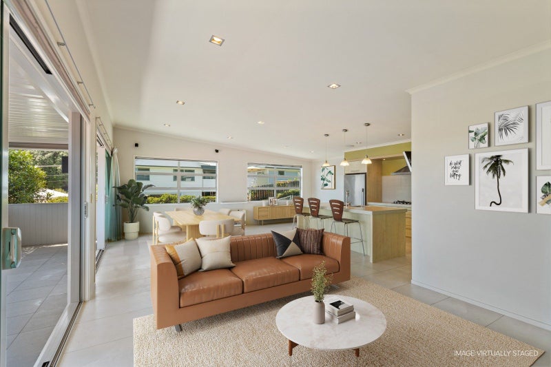 42B Calvert Road, Lynmouth, New Plymouth - Carousel 2