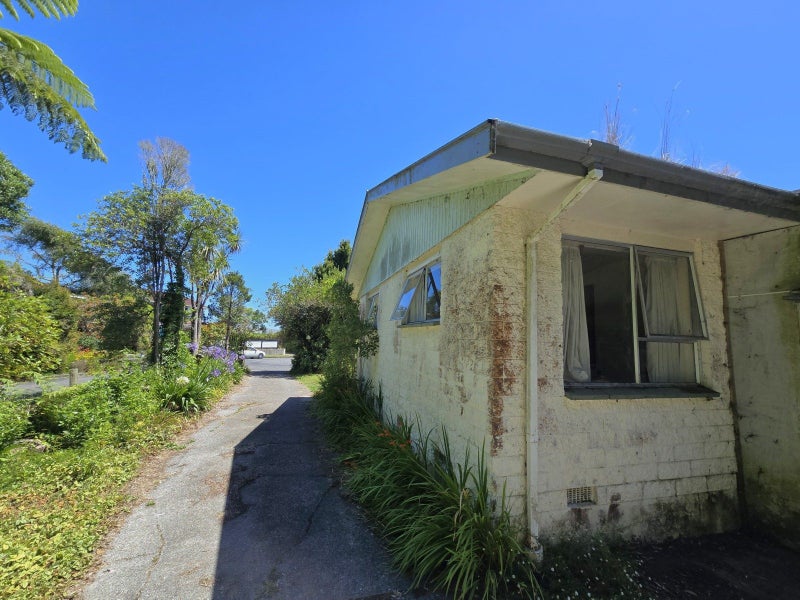 42 Whitcombe Terrace, Hokitika, Hokitika - Carousel 17
