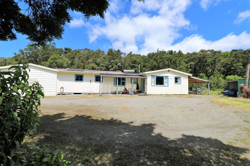 174 Blakes Road, Mount Holdsworth, Carterton - Carousel 1