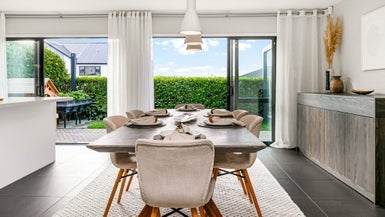 4 Papa Orchard Drive, Kumeu - Carousel 1