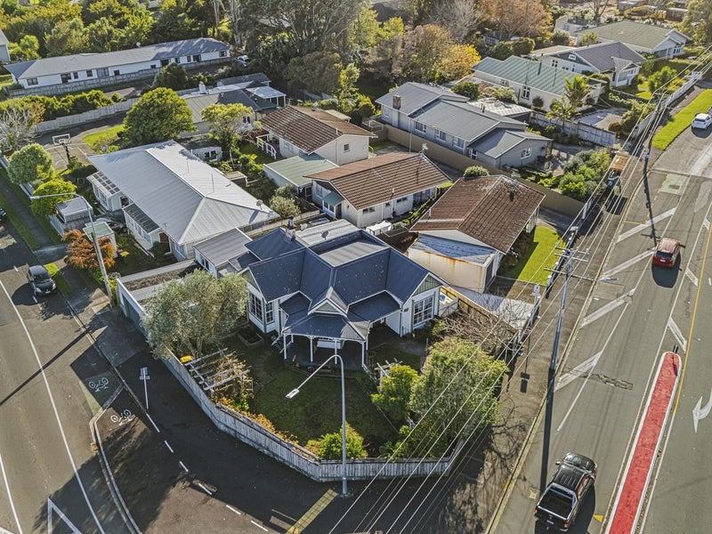 200 Tukapa Street, Westown, New Plymouth - Carousel 1