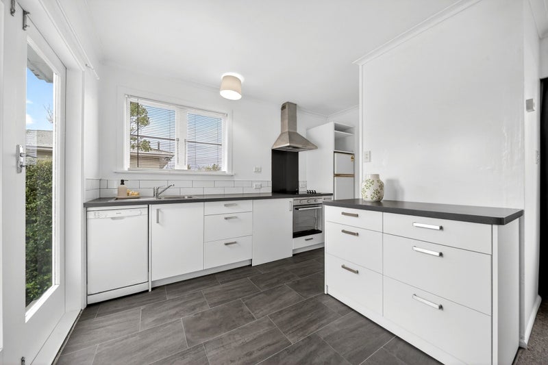 25 Rugby Street, Kuripuni, Masterton - Carousel 2