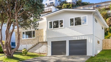 30 Cortina Avenue, Johnsonville, Wellington - Carousel 1