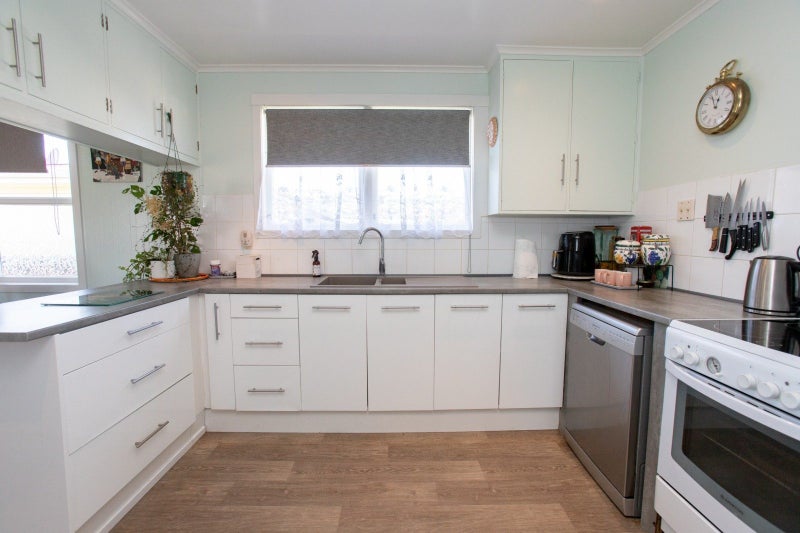 35 Station Road, Paeroa, Paeroa - Carousel 2