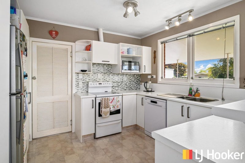 9 Carlton Street, Glenholme, Rotorua - Carousel 2