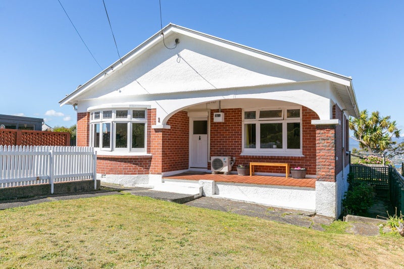 1 Fortunatus Street, Brooklyn, Wellington - Carousel 1
